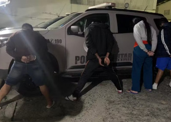 Liderança de facção criminosa que estava foragido da justiça piauiense é preso em Santa Catarina