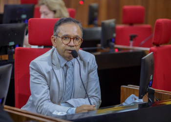Deputado nega saída do MDB da base petista: 