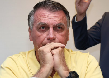 Moraes autoriza PF a investigar nuvem, e-mails, telefone e arquivos digitais de Bolsonaro