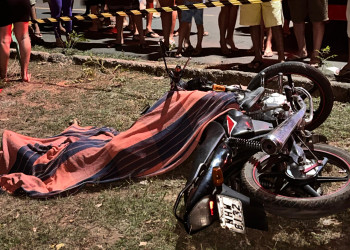 Adolescente perde controle da direção e morre após bater motocicleta contra poste no interior do Piauí