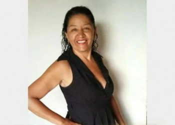 Mulher morre e homem fica ferido após moto atropelar cachorro na BR-343, interior do Piauí