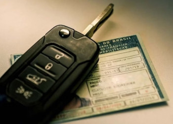 Governo Federal estuda acabar com autoescola obrigatória para tirar a CNH; entenda