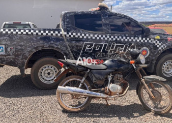 Polícia Militar apreende motocicleta roubada há mais de 7 anos no interior do Piauí