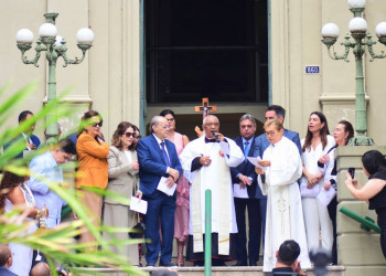 Comemorações alusivas ao aniversário de 173 anos de Teresina têm início com hasteamento das Bandeiras e Missa de Ação de Graças