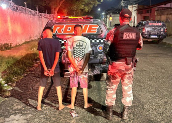 Polícia apreende adolescentes de 14 e 16 anos por tráfico de drogas na zona Norte de Teresina