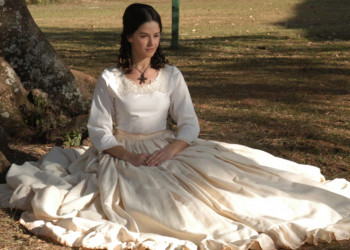 Saiba 7 bons motivos para assistir A Escrava Isaura, de volta à RECORD, nesta segunda (01)