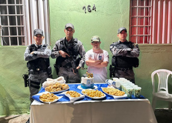 Polícia Militar do Piauí participa de aniversário de jovem com síndrome de Down e fã da corporação em Floriano