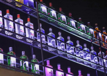 País tem 29 casos confirmados de intoxicação por metanol, diz governo