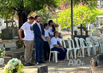 Para família, não há dúvidas de que músico Carlos Henrique foi morto com tiro efetuado pela polícia em Teresina; corpo é exumado