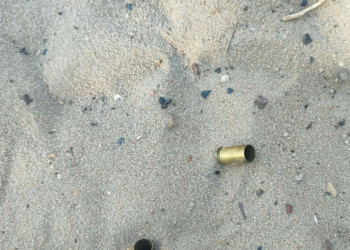 Homem é baleado pelo próprio comparsa ao tentar invadir boca de fumo no litoral do Piauí