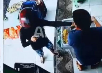 Tentativa de assalto termina com comerciante e bandidos baleados em Teresina; vídeo mostra ação