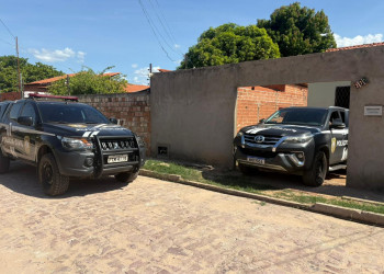 Polícia Civil prende 3 pessoas por tráfico de drogas e posse irregular de arma de fogo em Timon