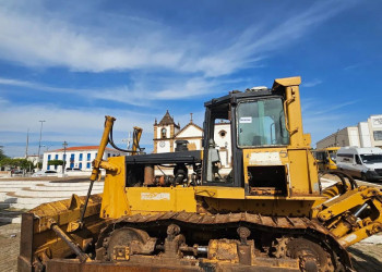 Prefeito revela rombo de mais de R$192 milhões nas contas da Prefeitura de Oeiras