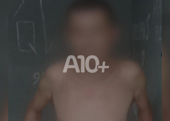 Homem é preso após tentar matar esposa com golpe de facão no interior do Piauí; policiais flagraram a cena