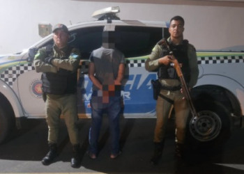 Homem é preso por suspeita de injúria racial contra idosa dentro de casa lotérica no interior do Piauí