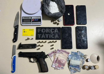 PM apreende pistola, drogas e prende duas mulheres por tráfico no interior do Piauí