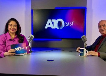 No A10Cast, Arnaldo Ribeiro revisita 42 anos de jornalismo e compartilha histórias sobre família e projetos; assista!