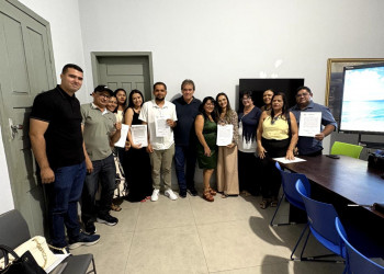 Prefeito de União empossa mais seis professores para a rede municipal de educação