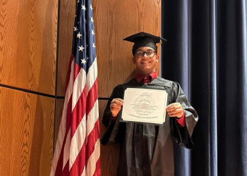 Ex-aluno da rede estadual de ensino conquista bolsa integral para curso de Medicina no Paraguai