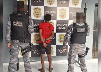 Homem é preso suspeito de tentar invadir casa armado com faca no interior do Piauí