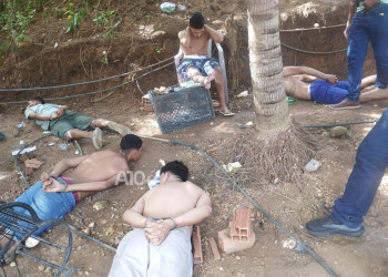Polícia prende integrantes do Bonde dos 40 na zona Sul de Teresina; criminosos estavam comercializando drogas a céu aberto