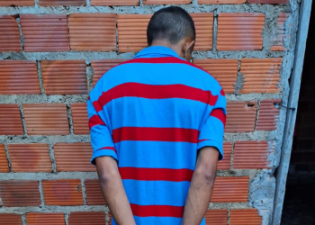 Homem que usava a própria casa como 