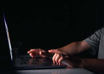 Piauí registra 472 golpes digitais em fevereiro e um prejuízo total de R$ 2,63 milhões; falso advogado lidera