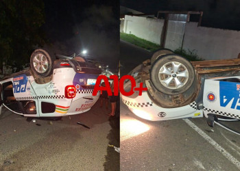 Viatura da PM capota após ser atingida por veículo no Piauí; condutor, que não respeitou sinalização, fugiu