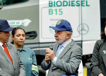 Ações de Lula para conter preço do diesel não se sustentam a longo prazo, dizem economistas
