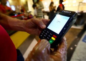 Brasil negativado: especialistas alertam para cenário alarmante de inadimplência