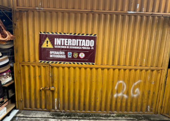 Trailer, que era usado para depósito e comercialização de entorpecentes, é interditado em Teresina