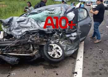 Grave colisão entre veículos deixa mortos no interior do Piauí; vítimas presas nas ferragens