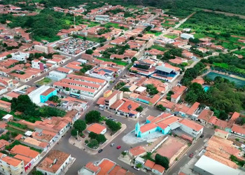 Justiça Eleitoral do Piauí condena três por fake news no WhatsApp que ligavam candidato à morte da ex-esposa e que teria expulso de casa a sogra