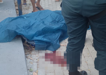 Homem é morto a facadas em praça na zona Leste de Teresina; VÍDEO!