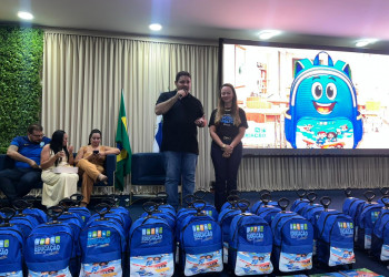 Prefeitura de Cocal entrega kits escolares para alunos da educação infantil da rede municipal
