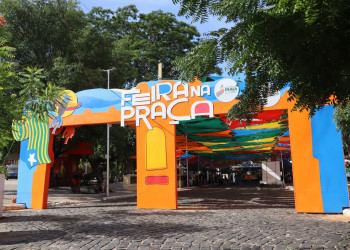 Feira na Praça movimenta o Centro de Teresina com música e economia criativa neste domingo (28)