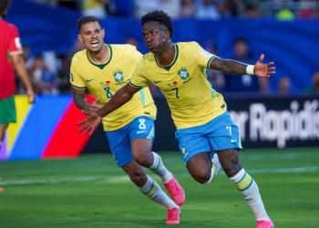 Empresas e trabalhadores em dias de jogo do Brasil: como conciliar a torcida com a legislação trabalhista?