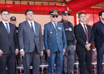 Governo do Piauí nomeia 200 soldados, promove 77 militares e entrega maior investimento da história do Corpo de Bombeiros