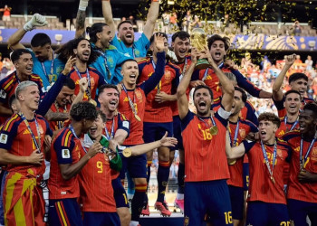 Susto na estreia, defesa sólida e mata-mata letal: relembre a campanha da Espanha na Copa