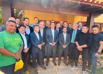 Candidato ao Senado pelo Piauí, Tiago Junqueira cumpre agenda com Flávio Bolsonaro em Brasília