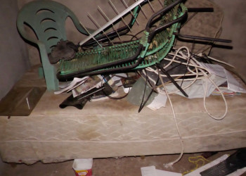 Idosa tem casa invadida em Teresina e perde todos os bens enquanto cuidava da mãe no interior: 