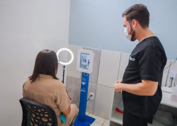 Mães e cuidadores de crianças atípicas terão atendimento psicológico pelo celular; saiba como acessar