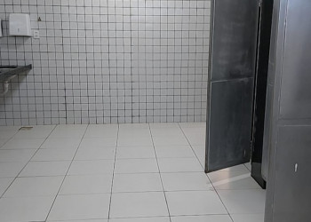 Prefeitura de Teresina mantém pontos de banheiros públicos ativos no Centro da capital
