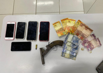 Menor é apreendido com arma artesanal e celulares durante abordagem policial em Timon