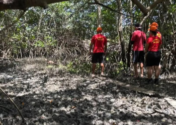 Corpo de homem é encontrado em área de mangue no litoral do Piauí; tinha marcas de tiros