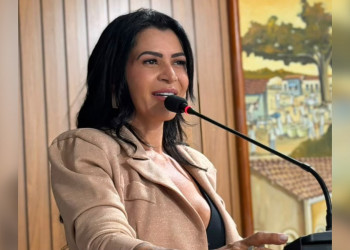 Advogada Esmaela Macedo é condenada por liderar esquema de vantagens indevidas com alvarás no Piauí; atualmente é vereadora