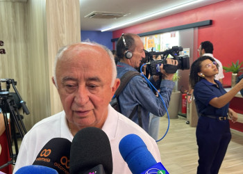 Após votar, Júlio César demonstra confiança e projeta vitória de Rafael e Lula no 1º turno
