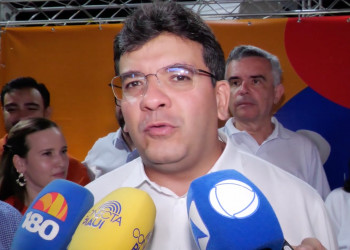 Rafael Fonteles volta a negar conversas com Lula sobre ministério e diz desconhecer visita do presidente ao Piauí