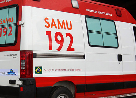 Acidente com carro deixa dois feridos no interior do Piauí; vítima ficou presa às ferragens