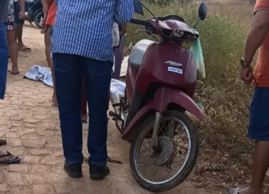 Mulher perde controle de motocicleta, cai e morre no interior do Piauí